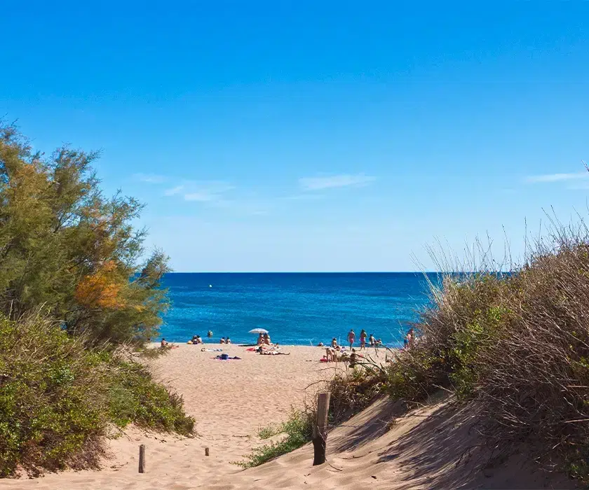 serignan plage en occitanie