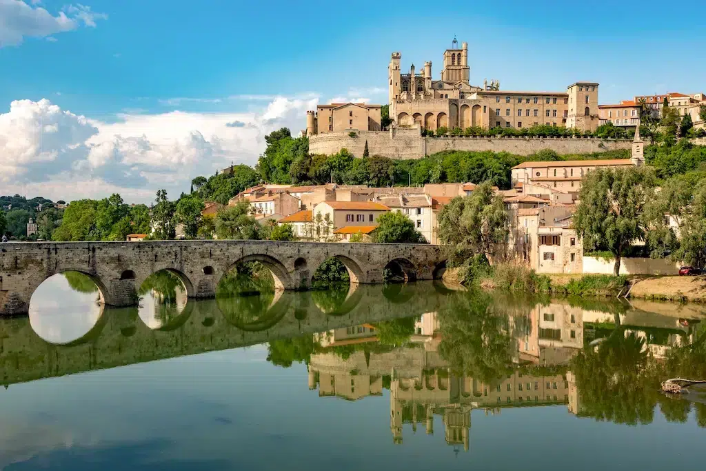 visiter la ville de beziers en famille